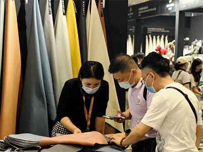 崇賢多家紡織大企業(yè)亮相中國(guó)家紡博覽會(huì)…